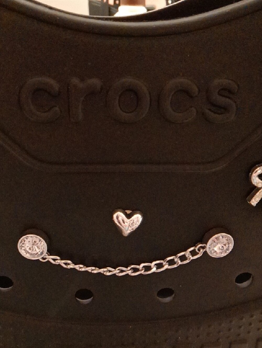 NEW CROCS Black Tote with Silver Charm Accents - NWOT - Picture 3 of 4